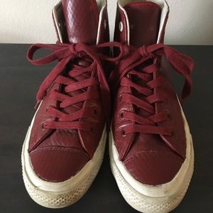 Converse CHUCK TAYLOR red leather high top